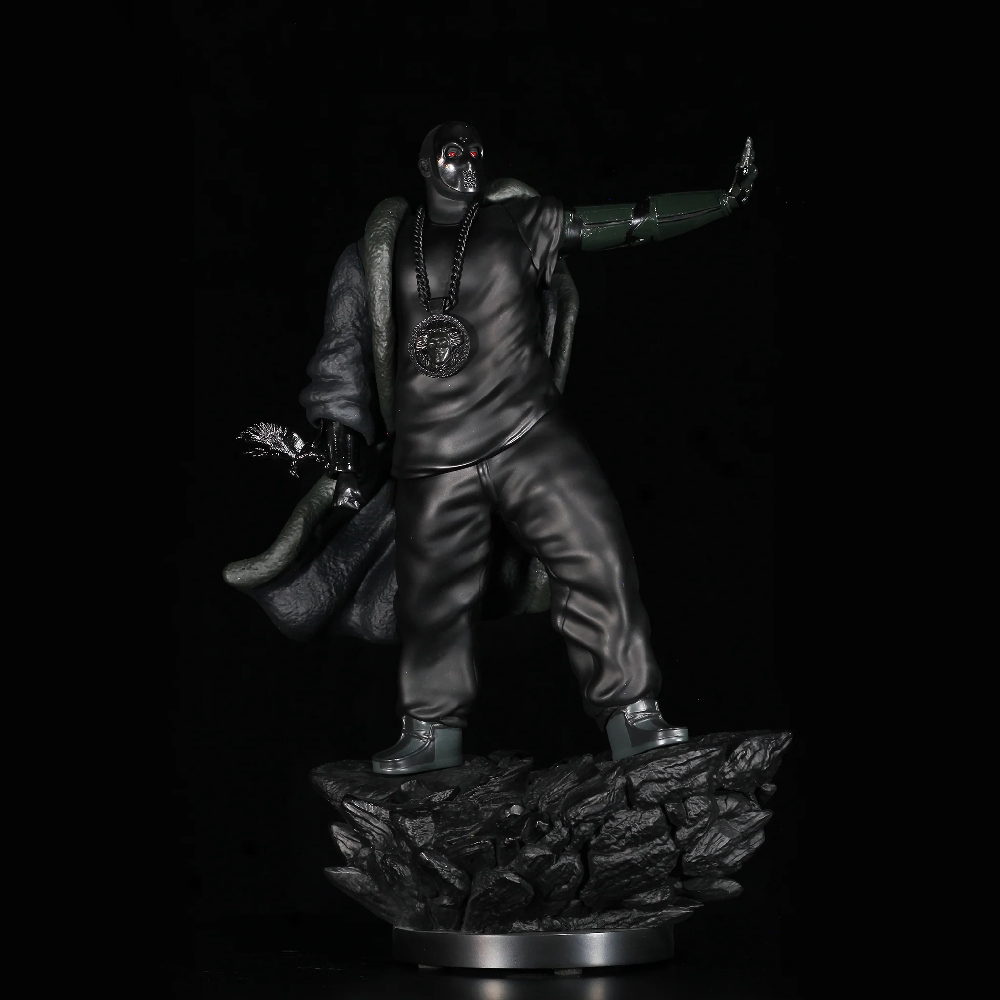 Ghostface Killah x Concrete Jungle x Hip Hop 50 Statue: BLACKOUT VERSION