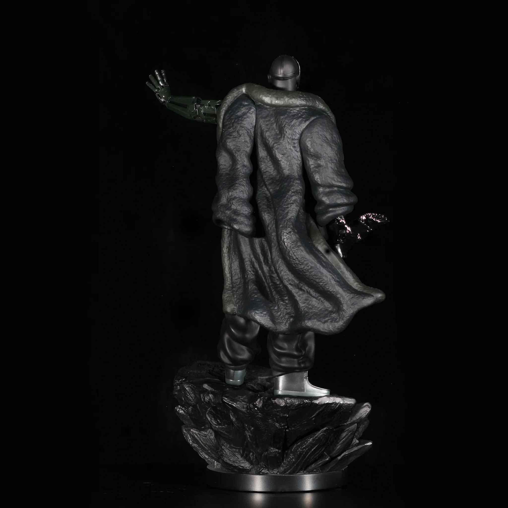 Ghostface Killah x Concrete Jungle x Hip Hop 50 Statue: BLACKOUT VERSION - Image 5