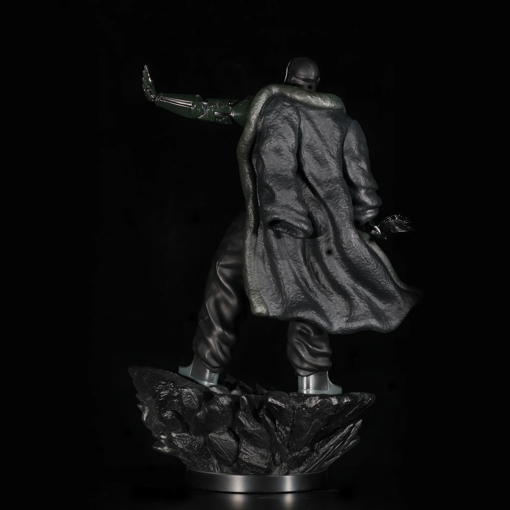 Ghostface Killah x Concrete Jungle x Hip Hop 50 Statue: BLACKOUT VERSION - Image 7